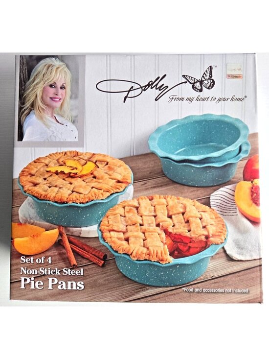 Tabletops Unlimited Other - Dolly Parton 6-inch Turquoise Blue Non-Stick Pie Pans Set BRAND NEW Set of 4